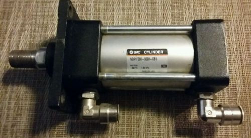 SMC Pneumatic Cylinder NCA1F200-0200-XB5 250 Max Psi. Great Used Condition
