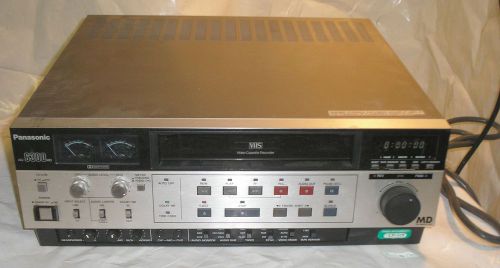 PANASONIC AG-6300 VHS VIDEO CASSETTE RECORDER