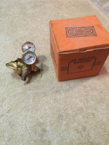 AIRCO TWO STAGE OXYGEN REGULATOR NEW IN BOX VERY NICE