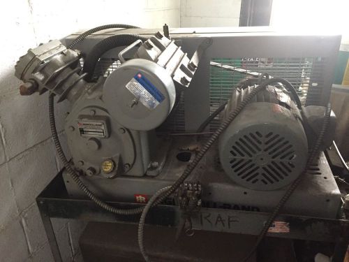 Ingersoll-rand t30 air compressor 2420d5 motor: baldor 5hp 230/460v 3ph used for sale