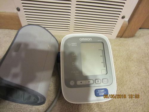 Omron BP760 blood pressure Monitor