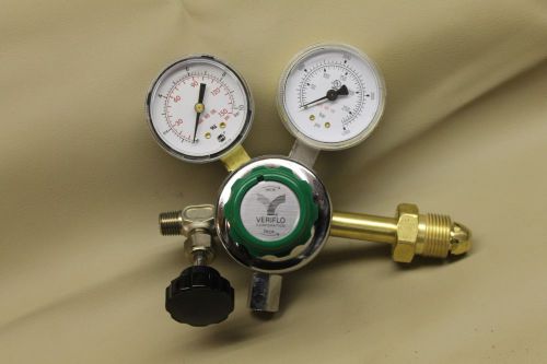 Helium/argon small regulator 3000psi inlet 0-100psi outlet cga580 new surplus for sale