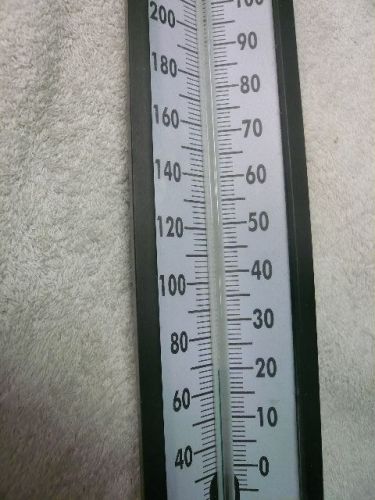 Winters Instruments 9&#034; Industrial Thermometer 0-240F