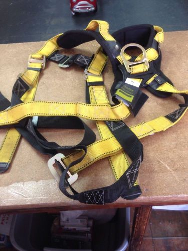Guardian Fall Protection Seraph Universal Harness ANSI-compliant Roof Safety
