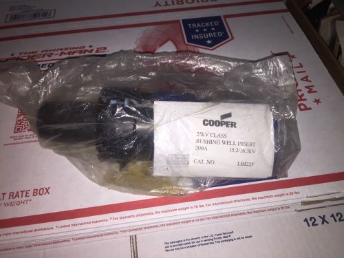 Cooper Power Systems LBI225 200A 25KV  Bushing Well Insert 15.2/26.3KV