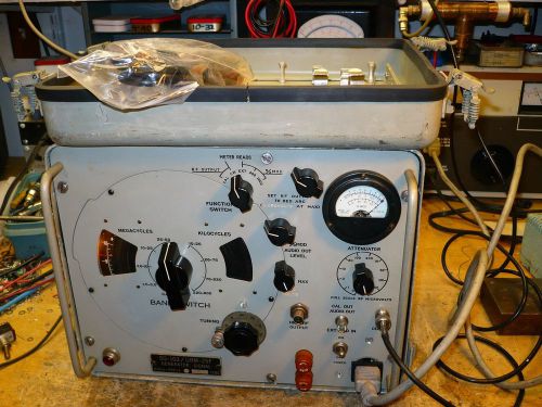 Ham radio: an/urm 25f rf signal generator, 10khz ~ 50mhz, overhauled . for sale