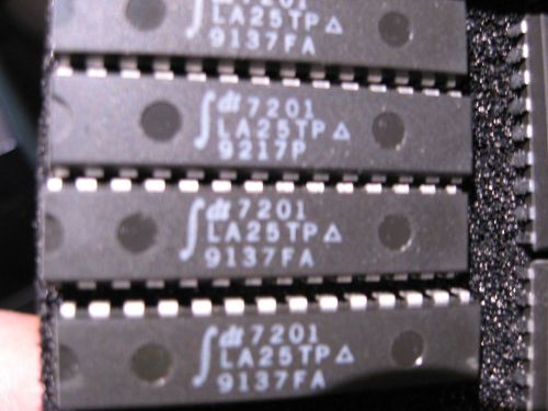 Lot of 4 IDT 7201LA25TP CMOS ASYNCHRONOUS FIFO 512 x 9 24-pin DIP - VINTAGE PULL