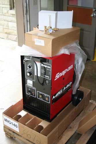 Snap-on WELDER Muscle Mig 140 BRAND NEW / NO RESERVE!