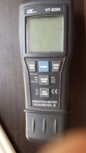 Lutron vt-8204 vibration  meter  tachometer ,not powers on for sale