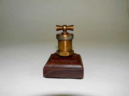 SUPER SMALL BRASS VALVE FOR HIT AND MISS ANTIQUE ENGINE INV T1700