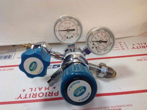 Airgas regulator 360-40-580-v-05 gas regulator cga 580 n2. he, ar  #8 for sale