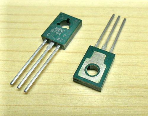 2SB744 PNP POWER TRANSISTOR, NEC, Case TO-126. Qty. (1)