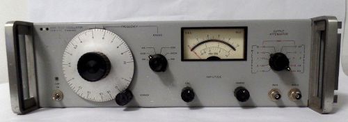 Hewlett Packard HP 651B Test Oscillator Signal Generator