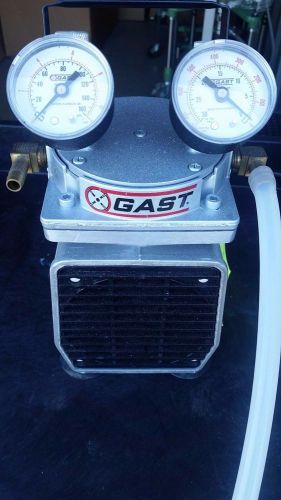 Gast oil-less vacuum pump doa-p104-aa for sale