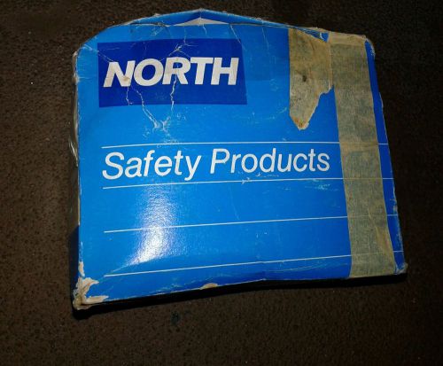 6 Norton 7500-3 Acid Gas Filter Cartridges for 7500 mask