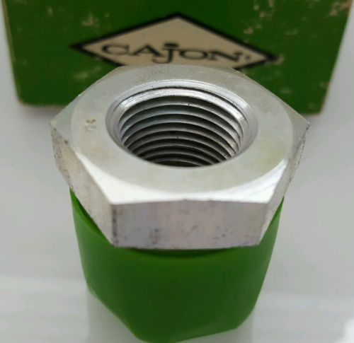 Cajon swagelok new carbon steel reducing bushing s-12-rb-6 for sale