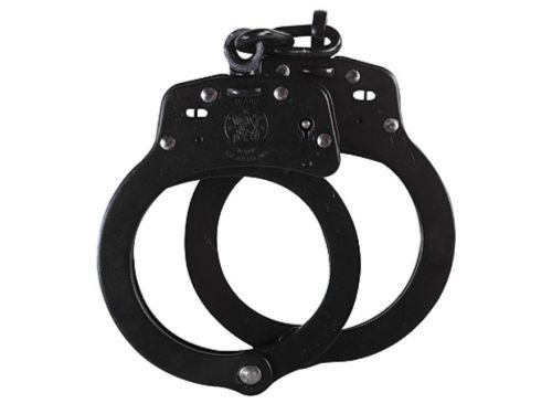 Smith and Wesson 100 - Chain Handcuff 350101 Blued