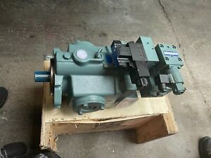 Daikin V70SAJFARX-50S21 Hydraulic Pump NEW