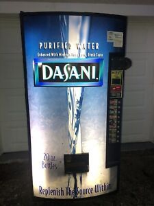 Royal Vendors 660 Beverage Soda Pop Bottle Vending Machine w/ New Compressor FL.