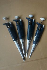 Gilson Pipetman Pipette Pipettor set pipet variable   P1000 P200 P20 P10 grt
