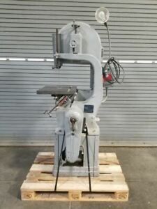 WALKER TURNER UPRIGHT BANDSAW: 15”, 1 hp |010-3630775