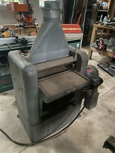 Delta Rockwell 22-200 18&#034; thickness planer, good condition.