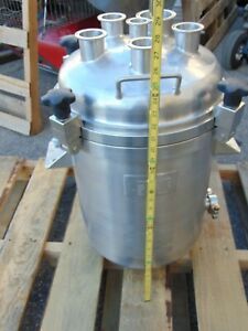 Stainless Steel Tank Pressure Vessel TRI-CLAMP APACHE CLAMP TOP