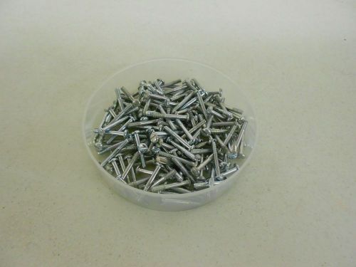 Screws &amp; fasteners 4-40 mounting screw te  5229911-1 (lot of 736 pieces) for sale