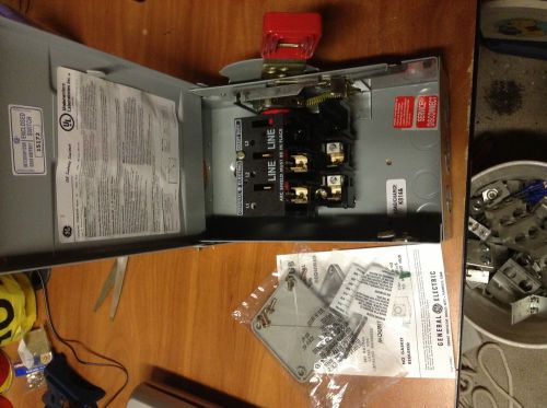 NEW SURPLUS GE Heavy Duty Switch TH3221R  30 Amp. Model #10 FREE SHIPPING