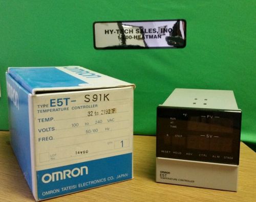 OMRON E5T-S91K Temperature Controller -- 32 to 2192 F -- 100 to 240 VAC