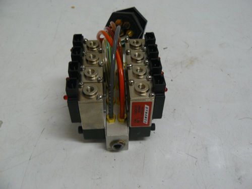 LOT OF 8 DYNAMCO D1X391 SOLENOID VALES  WITH VALVE MANIFOLD