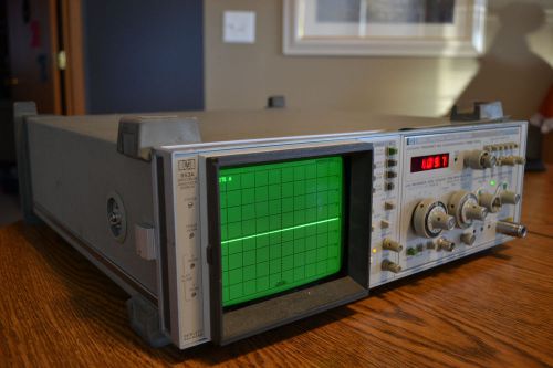HP853A Spectrum Analyzer Display (Functional) w/ HP8559A (Not Tested) SOLD AS IS