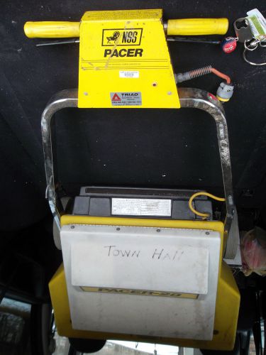 NSS Pacer 28 Commercial Vacuum Cleaner Pick up or local delivery