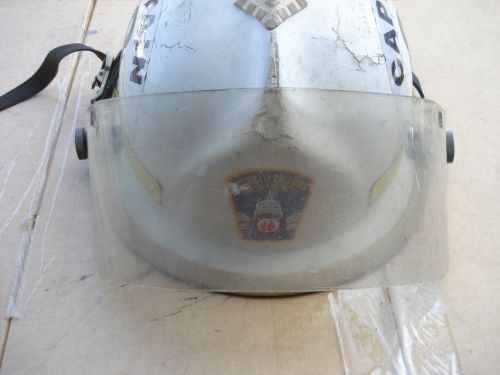 Cairns 660c  helmet white + liner firefighter turnout bunker fire gear...h-262 for sale