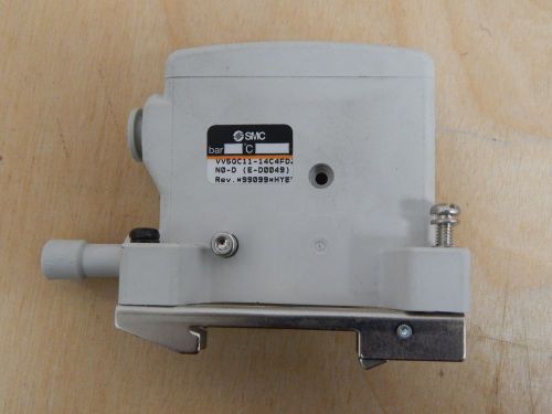 SMC VV5QC11-14C4FD Serial Plug In Manifold