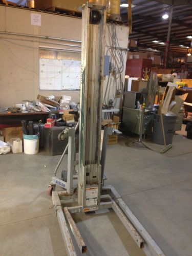 Genie slc-18 18 foot contractor superlift (650lb max) duct lift for sale