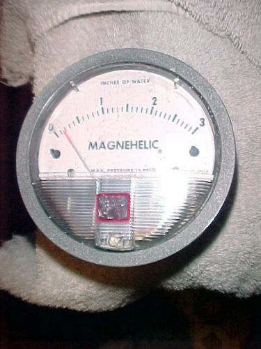 Magnehelic gauge, 0-3 gradations, inches of water, dwyer instruments, u.s.a., 5&#034; for sale