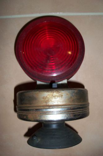 VINTAGE ASH FLASH AMBER RED EMERGENCY SAFETY BEACON  LIGHT SUCTION CUP WORKS