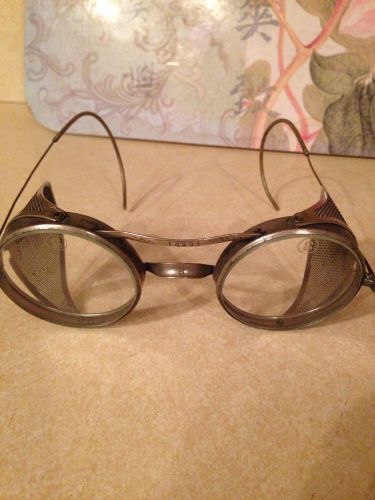 Vintage Antique Saniglas Kings Mesh Safety Glasses Goggles