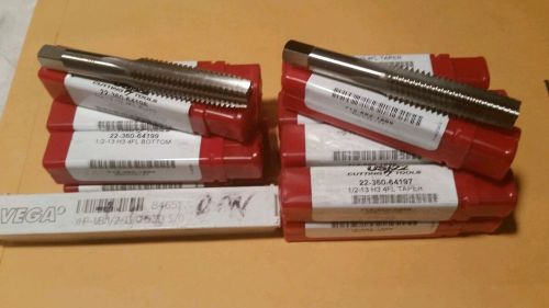 Us 22 plug and taper 1/2-13 taps lot of  17 taps