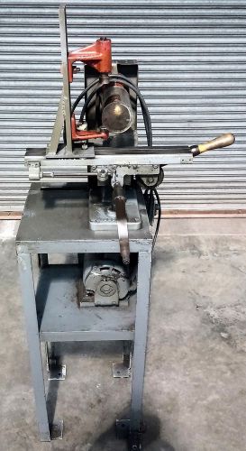 SMALL HORIZONTAL MILLING MACHINE 110V HAND OPERATED PRODUCTION MILL