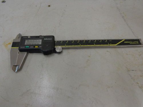 Mitutoyo absolute digimatic 0-6&#034; calipers .0005 grads #500-196 for sale