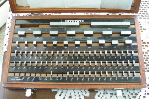 Mitutoyo rectangular gage block set, 516-902, grade 2, 81 piece set , has 79pcs for sale