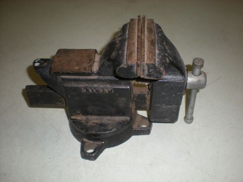 Small Bench Mount Swivel Vise - 3-1/2 Inch Jaw Width