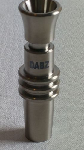 Domeless GR2 titanium nail 18mm male socket.