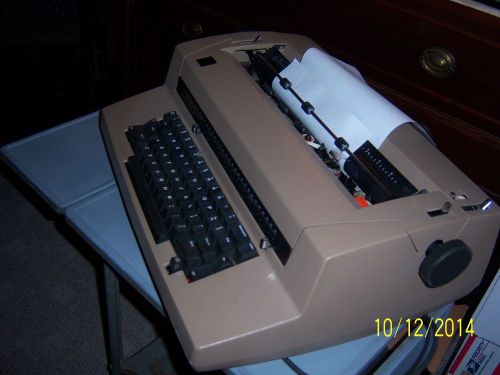 IBM Correcting Selectric III Typewriter Nice !