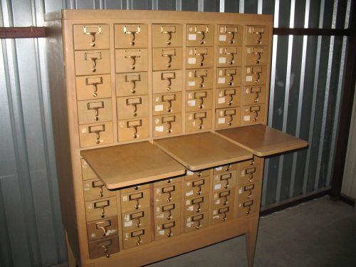 VINTAGE WOOD LIBRARY CARD CATALOG FILE CABINET