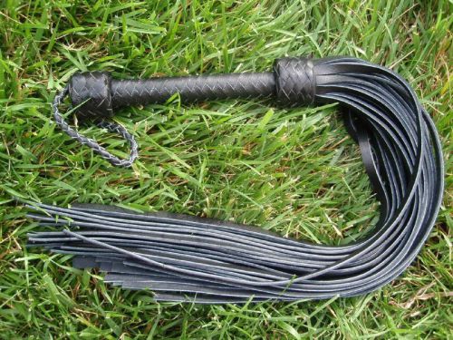 HEAVY MEGA THUDDY BLACK Grain Leather Flogger 36 Tails - Amazing Horse Trainer