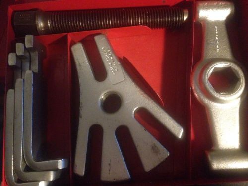 Proto tools heavy duty 3-jaw wheel hub puller set-#4001g like new condition for sale