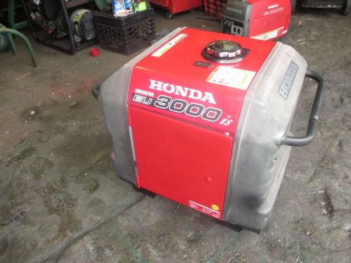 Honda eu3000 inverter generator  super quiet exc cond for sale